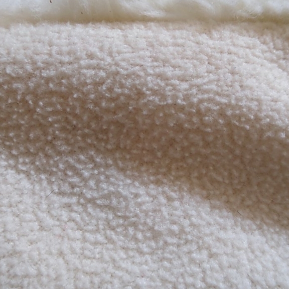 Old Navy Fuzzy Cream Kids Winter Cap Size L - Picture 3 of 5